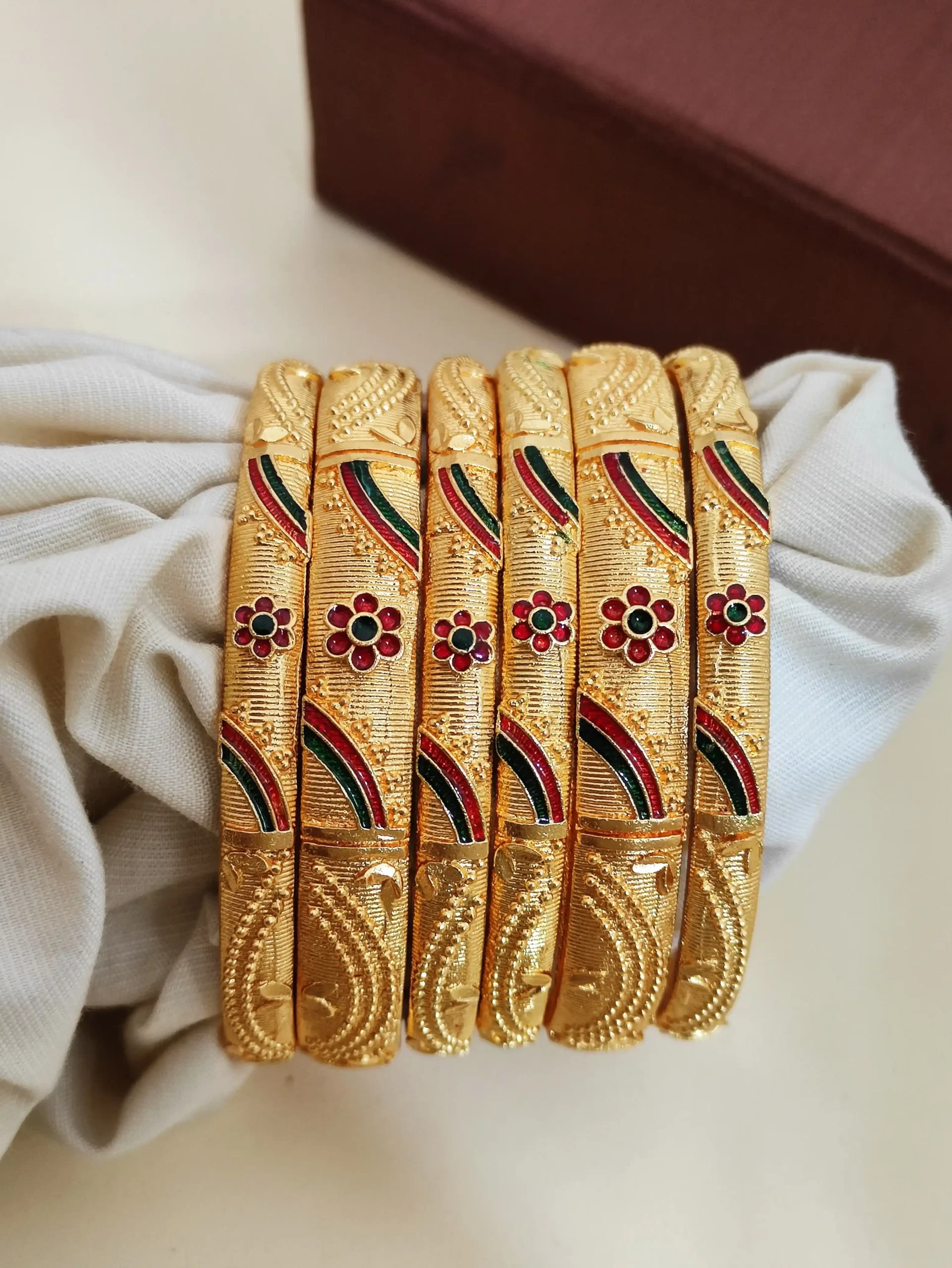 Opulent Gold Tone Bangle Set – Sugabogam