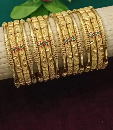 Elegant Gold Radiance Bangles