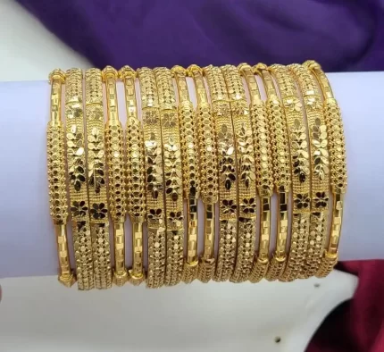 Glamour Gold Bangle Set