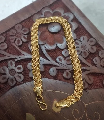 Premium Micro Gold Polish Bracelet