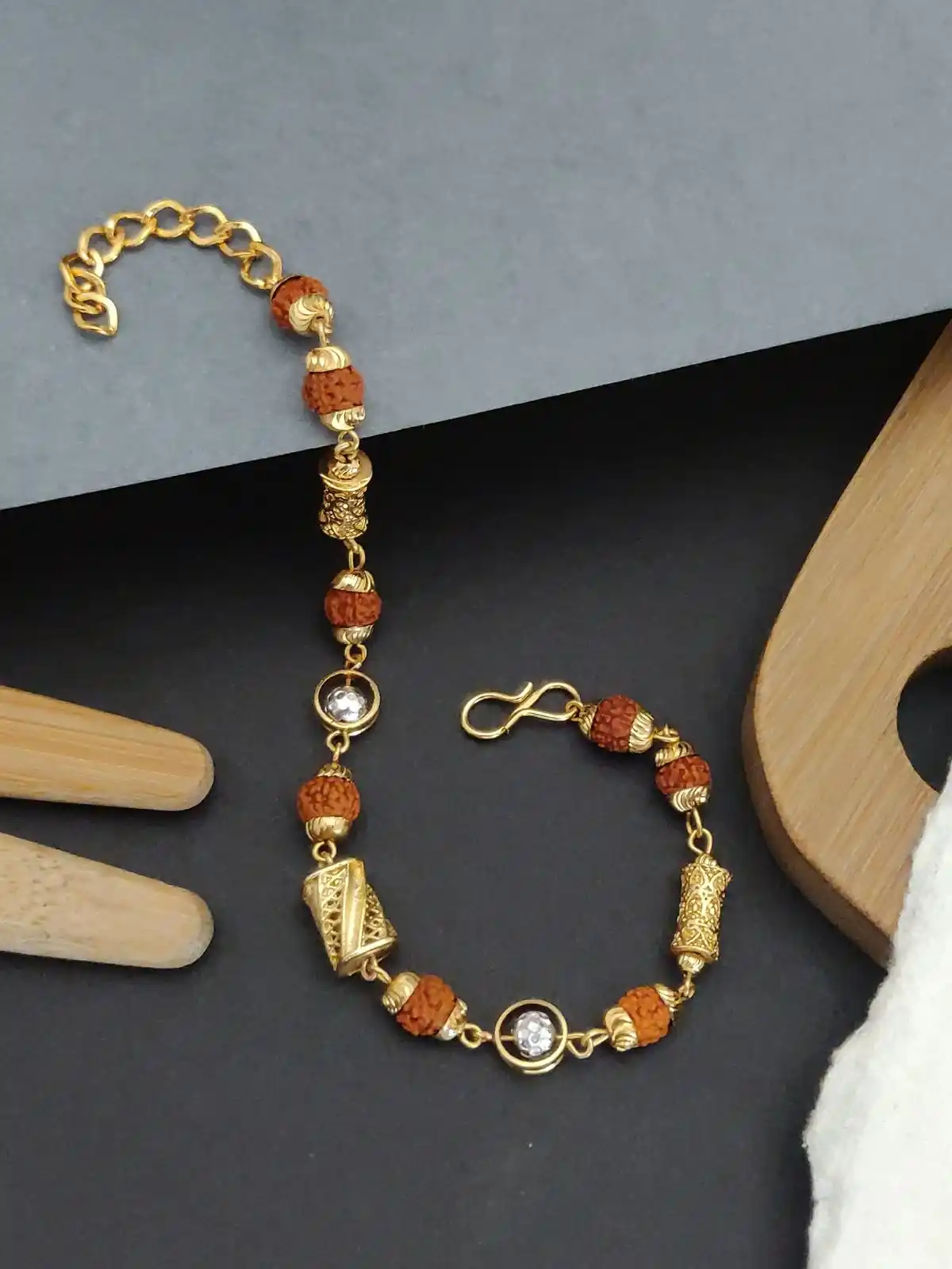 Premium Micro Gold Fancy Bracelet – Sugabogam