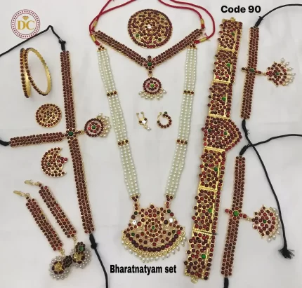 Divine Bharatanatyam Splendor – Sugabogam