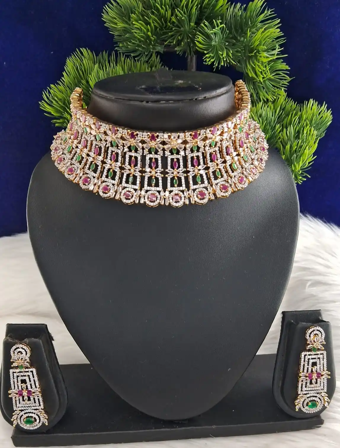 Luxelure Bridal Choker – Sugabogam