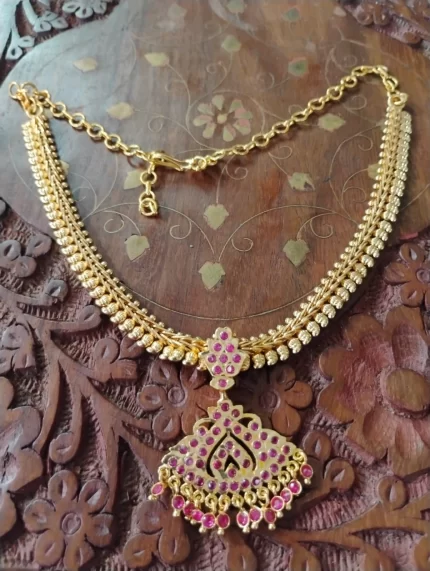 Traditional Maga Attigai Choker