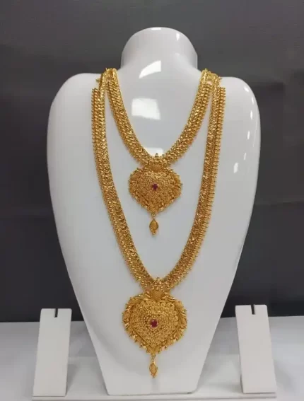 Glistening Gold Ensemble Set