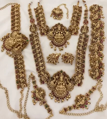Regal Naga Lakshmi Ensemble Bridal Set