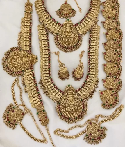 Matte Divine Naga Ensemble Bridal Set