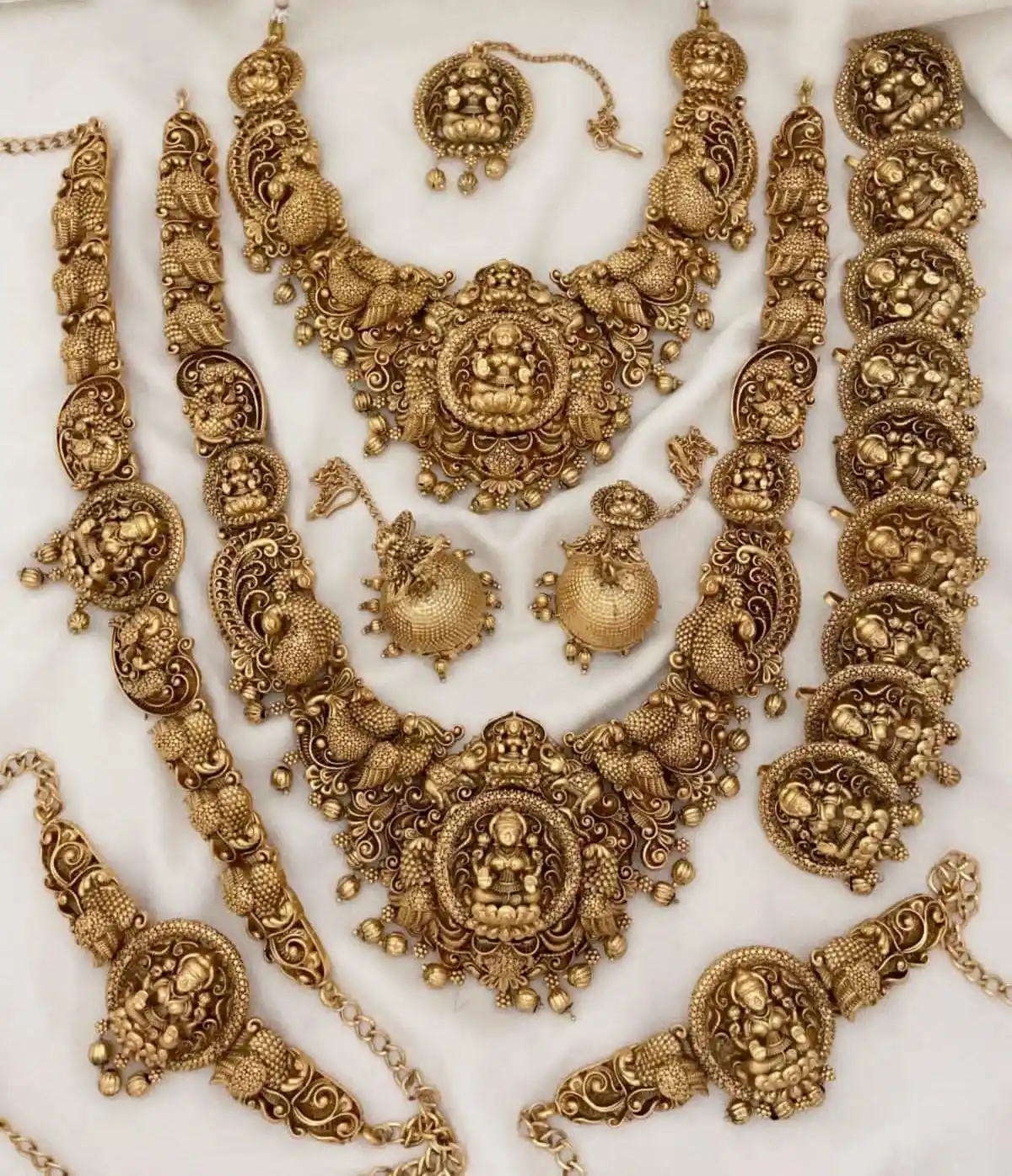 Majestic Matte Naga Adornments Bridal Set – Sugabogam