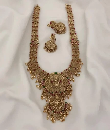 Matte Nagas Regal Haram