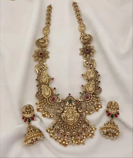 Matte Finish Nagas Elegance