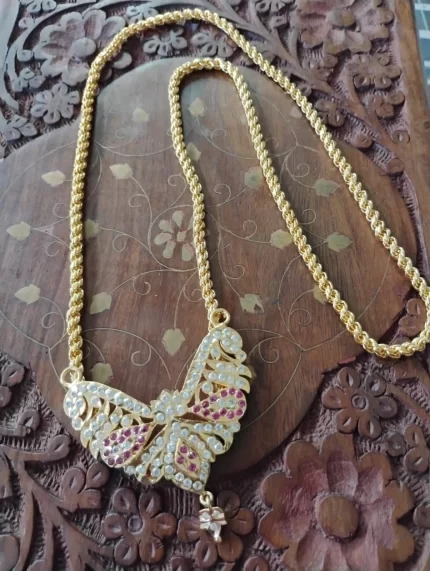 Dollar Link  Gold Toned Chain