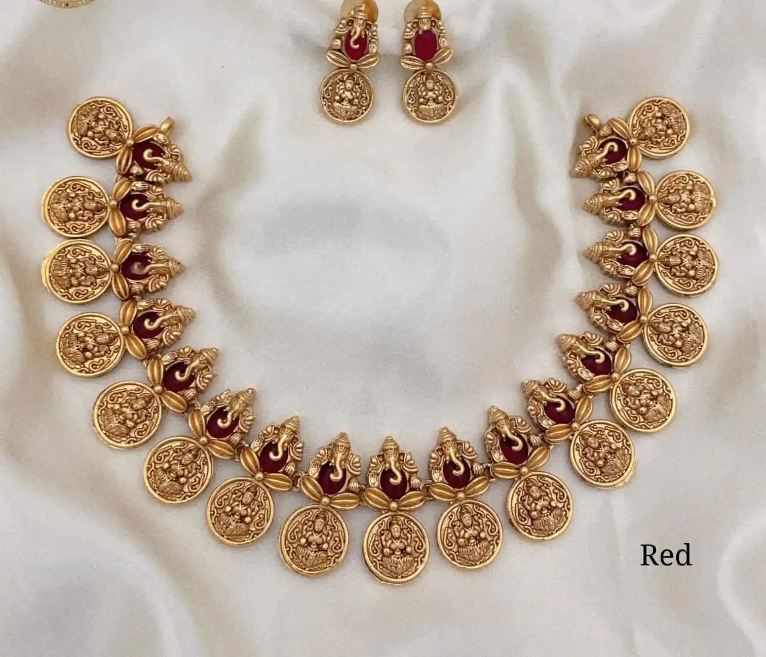 Matte Finish Gnesha Necklace Set – Sugabogam