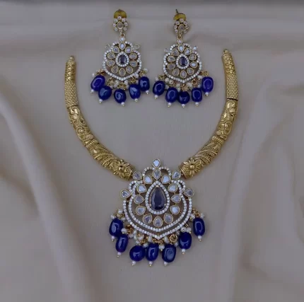 Premium Quality Matte Gold Neck Set